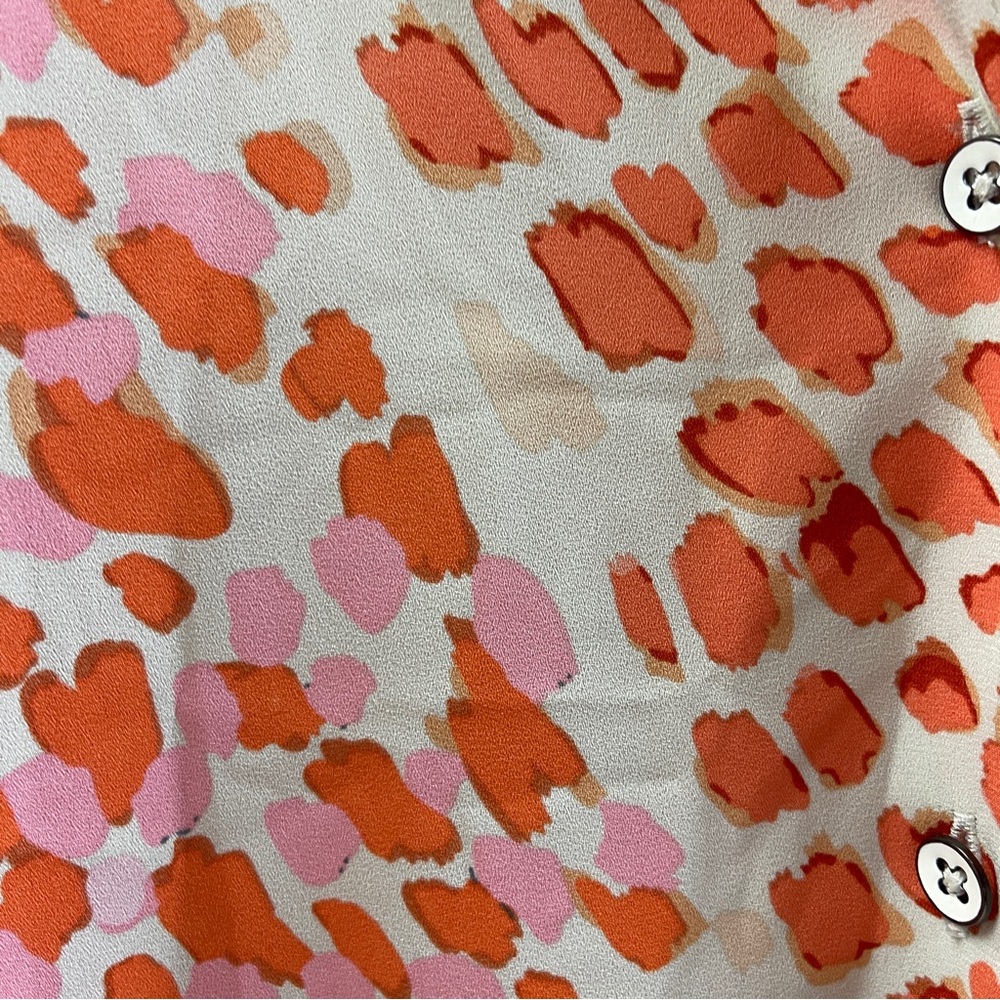 CABI GO-TO WOMEN'S MEDIUM BOTTON DOWN ORANGE TAN ANIMAL PRINT BLOUSE - Picture 12 of 12